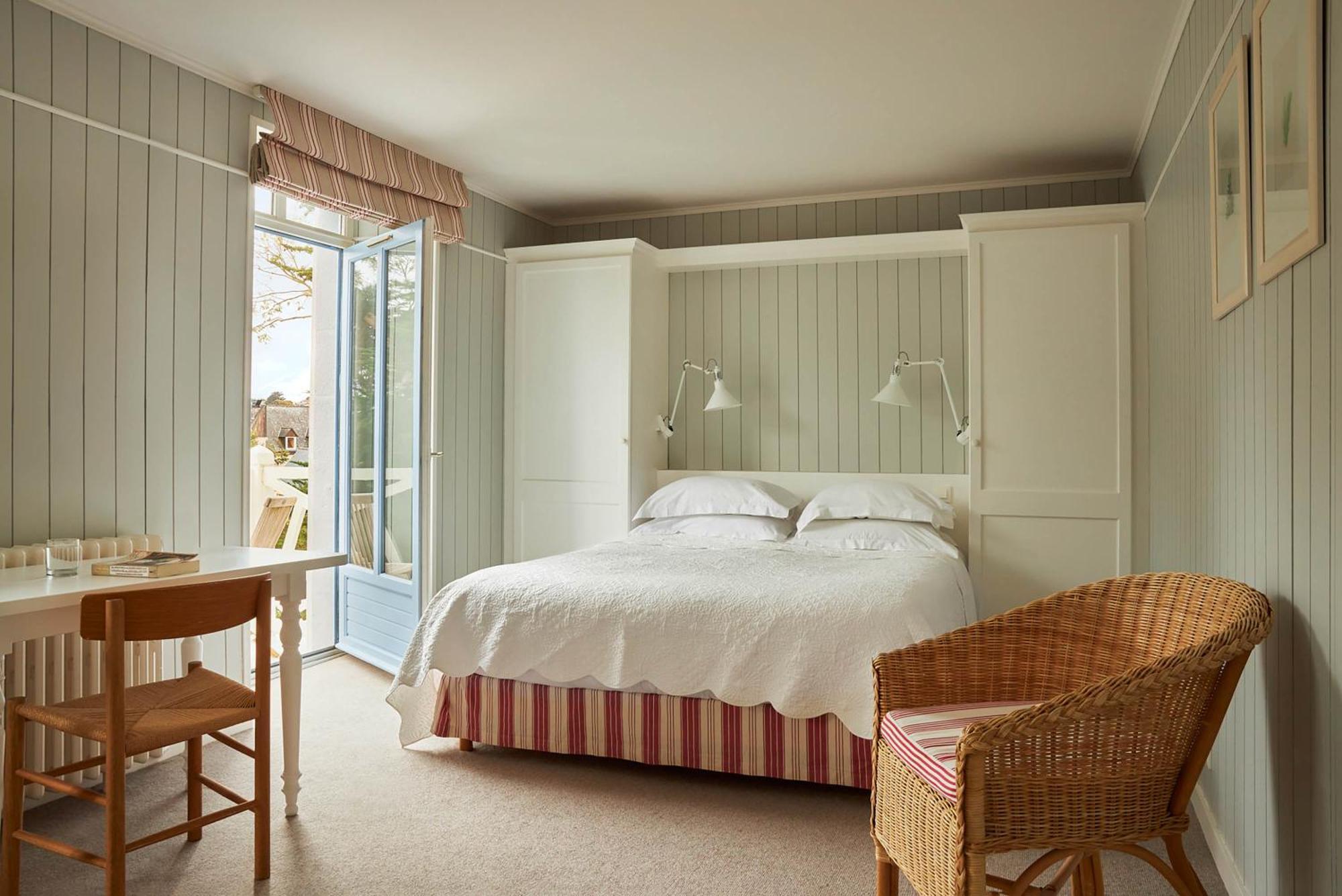 Le Grand Hotel Des Bains & Spa - Bretagne Локірек Екстер'єр фото
