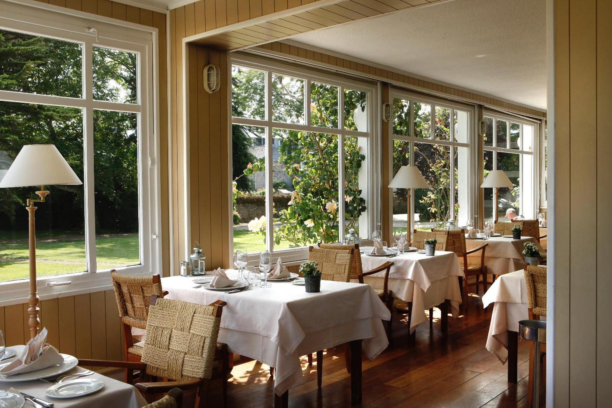 Le Grand Hotel Des Bains & Spa - Bretagne Локірек Екстер'єр фото