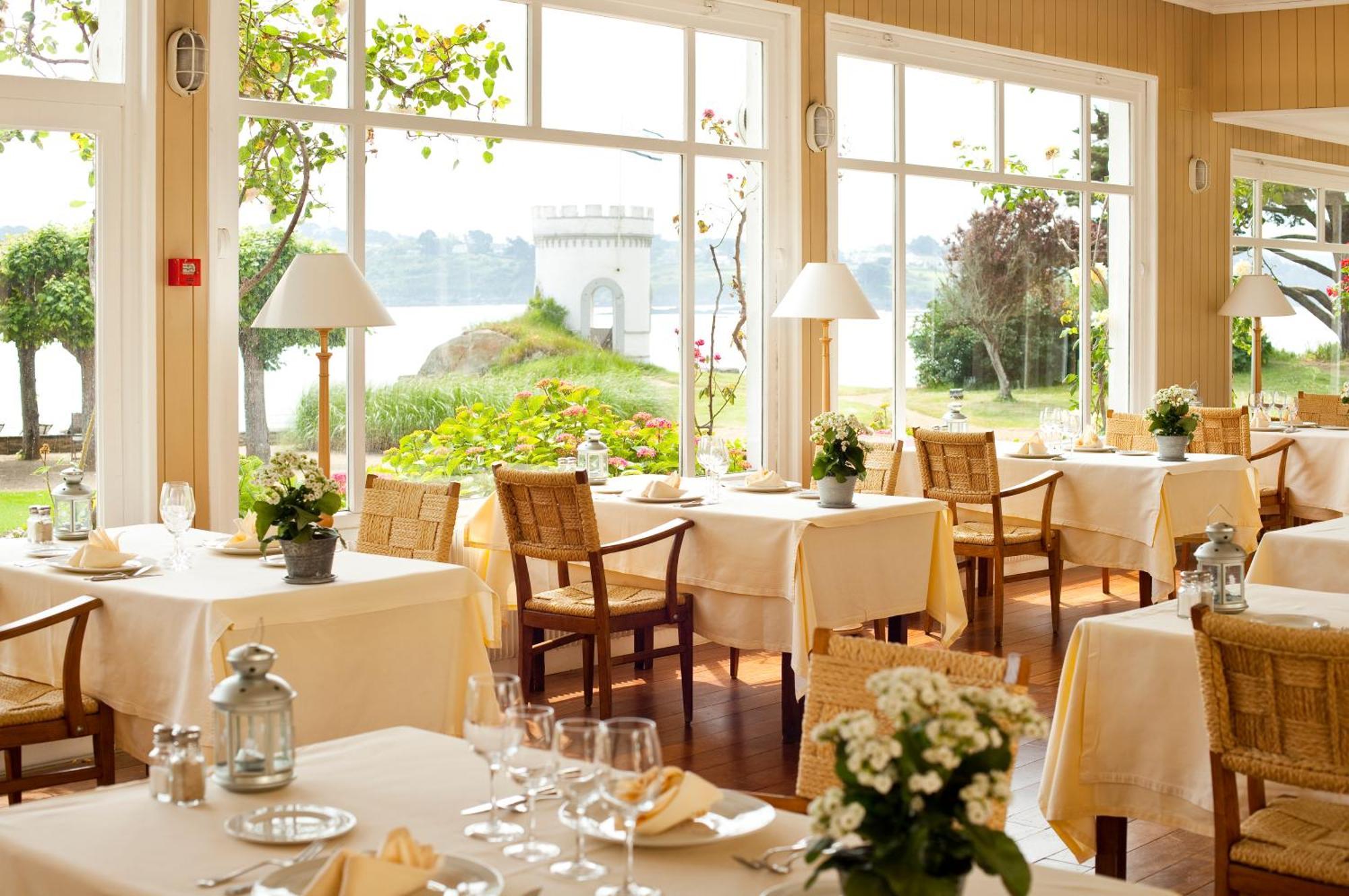 Le Grand Hotel Des Bains & Spa - Bretagne Локірек Екстер'єр фото
